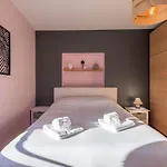 Des Cygnes Pres Du Marina Grand Port فيلة *